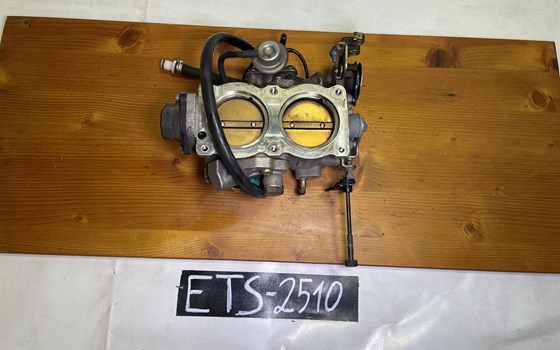 Aprilia RSV 1000 Tuono RP 2003 Einspritzanlage Dresselklappe - Bild 1