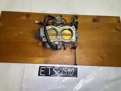 Aprilia RSV 1000 Tuono RP 2003 Einspritzanlage Dresselklappe Aprilia RSV 1000 Tuono RP 2003 Einspritzanlage Dresselklappe