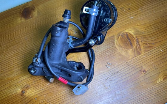 Aprilia RSV 1000 Tuono RP 2003 Hauptbremszylinder Bremspumpe - Bild 6