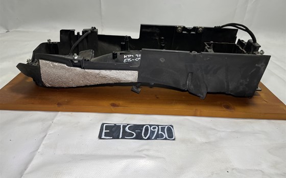 KTM 950 SM LC8 Supermoto Spritzschutz Kotflügel hinten - Bild 3