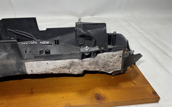 KTM 950 SM LC8 Supermoto Spritzschutz Kotflügel hinten - Bild 7