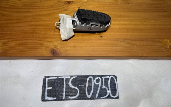 KTM 950 SM LC8 Supermoto Fußraster vorne rechts - Bild 1