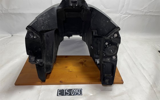 KTM 950 SM LC8 Supermoto Tank - Bild 10