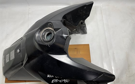 KTM 950 SM LC8 Supermoto Tank - Bild 5