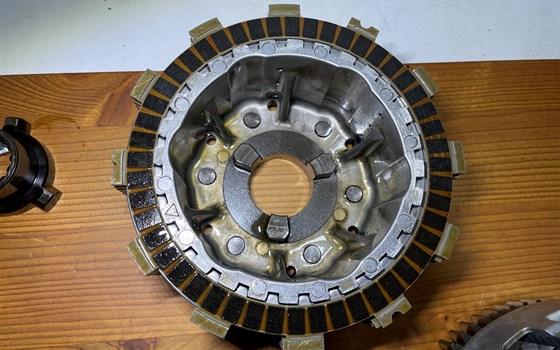 KTM 950 SM LC8 Supermoto Kupplung Kupplungskorb - Bild 9