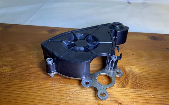 Aprilia RSV 1000 Tuono RP 2003 Ritzelabdeckung Deckel - Bild 4