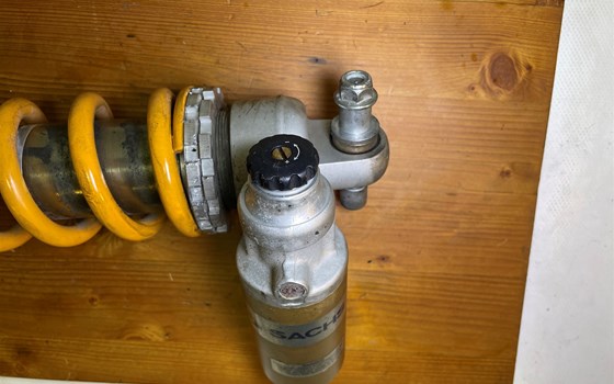 Aprilia RSV 1000 Tuono RP 2003 Federbein Sachs Dämpfer Feder - Bild 10