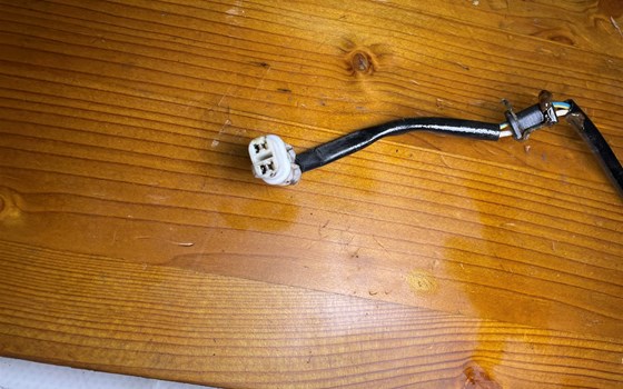 Aprilia RSV 1000 Tuono RP 2003 Impulsgeber Zündgeber Pickup - Bild 2