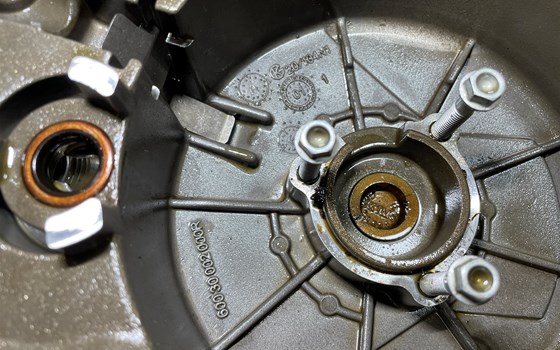 KTM 950 SM LC8 Supermoto Lichtmaschinendeckel Motordeckel - Bild 8