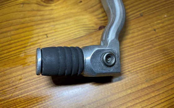 KTM 950 SM LC8 Supermoto Schalthebel - Bild 3