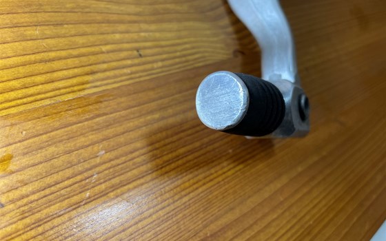 KTM 950 SM LC8 Supermoto Schalthebel - Bild 4