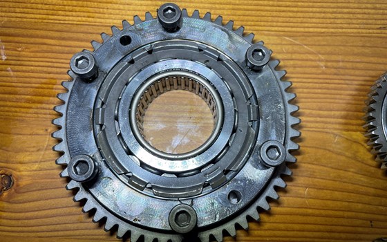 KTM 950 SM LC8 Supermoto Anlasserfreilauf Übersetzung Getriebe - Bild 4