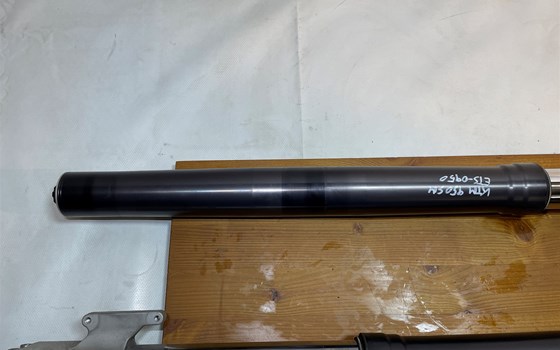 KTM 950 SM LC8 Supermoto Gabel USD Telegabel - Bild 10 KTM 950 SM LC8 Supermoto Gabel USD Telegabel - Bild 10