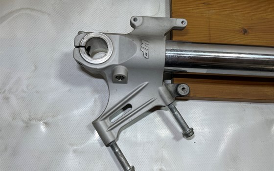 KTM 950 SM LC8 Supermoto Gabel USD Telegabel - Bild 2 KTM 950 SM LC8 Supermoto Gabel USD Telegabel - Bild 2