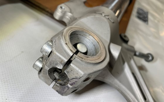 KTM 950 SM LC8 Supermoto Gabel USD Telegabel - Bild 3 KTM 950 SM LC8 Supermoto Gabel USD Telegabel - Bild 3