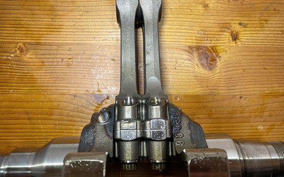 KTM 950 SM LC8 Supermoto Kurbelwelle Pleuel - Bild 2