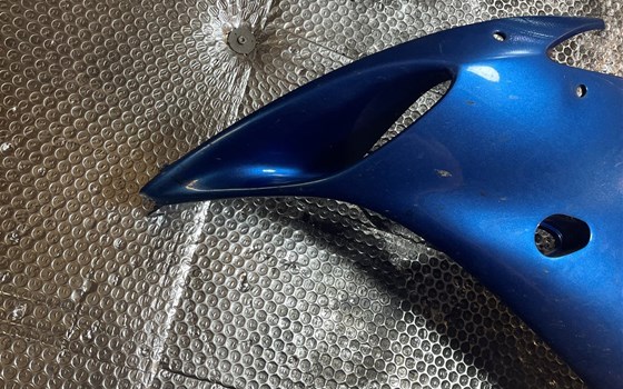 Yamaha YZF R1 RN12 Seitenverkleidung links Verkleidung vorne - Bild 4 Yamaha YZF R1 RN12 Seitenverkleidung links Verkleidung vorne - Bild 4