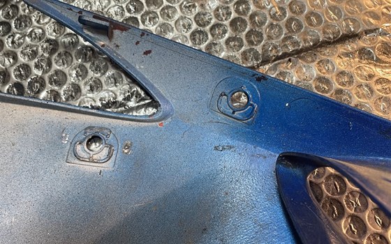 Yamaha YZF R1 RN12 Seitenverkleidung links Verkleidung vorne - Bild 9 Yamaha YZF R1 RN12 Seitenverkleidung links Verkleidung vorne - Bild 9