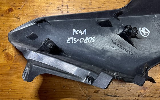 Honda CBR 600 ABS PC41 Frontverkleidung rechts Verkleidung - Bild 7