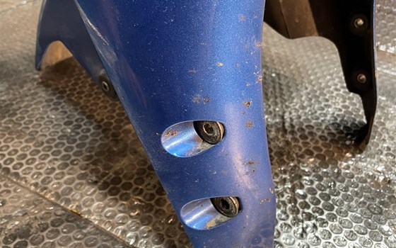 Yamaha YZF R1 RN12 Kotflügel vorne - Bild 6 Yamaha YZF R1 RN12 Kotflügel vorne - Bild 6