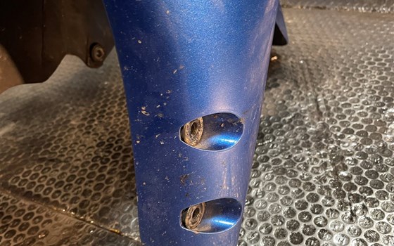 Yamaha YZF R1 RN12 Kotflügel vorne - Bild 7 Yamaha YZF R1 RN12 Kotflügel vorne - Bild 7