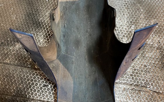 Yamaha YZF R1 RN12 Kotflügel vorne - Bild 8 Yamaha YZF R1 RN12 Kotflügel vorne - Bild 8