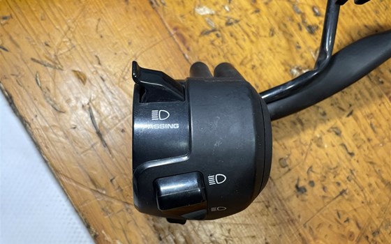 Honda CBR 600 ABS PC41 Lenkerarmatur links Schaltereinheit - Bild 4