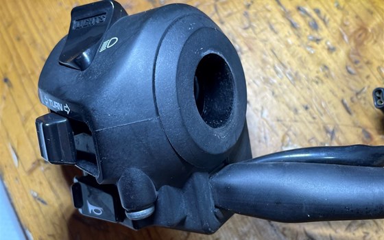 Honda CBR 600 ABS PC41 Lenkerarmatur links Schaltereinheit - Bild 6