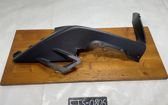 Honda CBR 600 ABS PC41 Innenverkleidung oben rechts Verkleidung - Bild 1 Honda CBR 600 ABS PC41 Innenverkleidung oben rechts Verkleidung - Bild 1