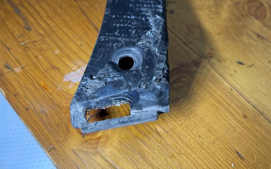 Honda CBR 600 ABS PC41 Innenverkleidung unten rechts Verkleidung - Bild 4 Honda CBR 600 ABS PC41 Innenverkleidung unten rechts Verkleidung - Bild 4