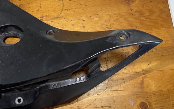 Honda CBR 600 ABS PC41 Innenverkleidung unten rechts Verkleidung - Bild 5 Honda CBR 600 ABS PC41 Innenverkleidung unten rechts Verkleidung - Bild 5