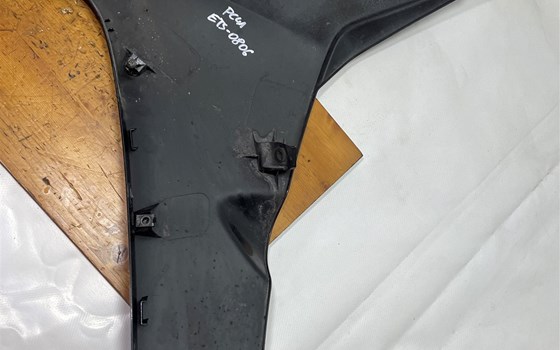 Honda CBR 600 ABS PC41 Seitenverkleidung rechts Verkleidung vorne - Bild 8 Honda CBR 600 ABS PC41 Seitenverkleidung rechts Verkleidung vorne - Bild 8