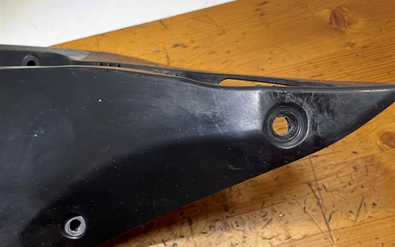 Honda CBR 600 ABS PC41 Innenverkleidung unten links Verkleidung - Bild 5 Honda CBR 600 ABS PC41 Innenverkleidung unten links Verkleidung - Bild 5