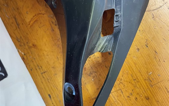Honda CBR 600 ABS PC41 Innenverkleidung unten links Verkleidung - Bild 8 Honda CBR 600 ABS PC41 Innenverkleidung unten links Verkleidung - Bild 8