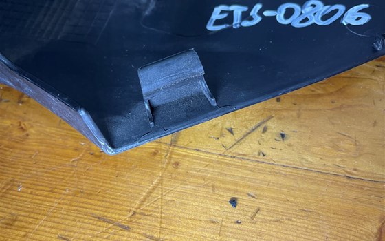 Honda CBR 600 ABS PC41 Tankverkleidung links Verkleidung - Bild 12 Honda CBR 600 ABS PC41 Tankverkleidung links Verkleidung - Bild 12