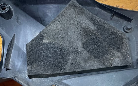 Honda CBR 600 ABS PC41 Tankverkleidung links Verkleidung - Bild 8 Honda CBR 600 ABS PC41 Tankverkleidung links Verkleidung - Bild 8