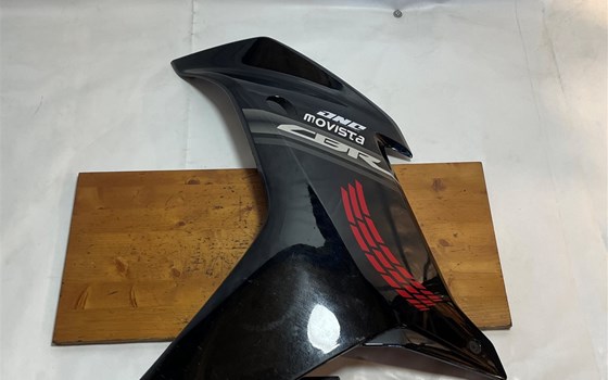 Honda CBR 600 ABS PC41 Seitenverkleidung links Verkleidung vorne - Bild 2 Honda CBR 600 ABS PC41 Seitenverkleidung links Verkleidung vorne - Bild 2