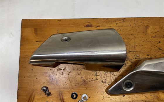 Honda CBR 600 ABS PC41 Auspuffblende Verkleidung Auspuff - Bild 2 Honda CBR 600 ABS PC41 Auspuffblende Verkleidung Auspuff - Bild 2