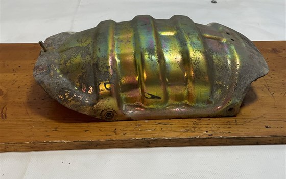 Yamaha XVS 650 Dragstar 4VR Kotflügelblech hinten Halterung - Bild 2