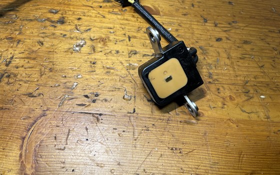 Honda CBR 600 ABS PC41 Impulsgeber Hallsensor Pickup Zündgeber - Bild 2 Honda CBR 600 ABS PC41 Impulsgeber Hallsensor Pickup Zündgeber - Bild 2