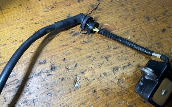 Honda CBR 600 ABS PC41 Impulsgeber Hallsensor Pickup Zündgeber - Bild 5 Honda CBR 600 ABS PC41 Impulsgeber Hallsensor Pickup Zündgeber - Bild 5