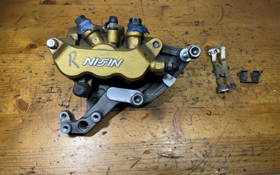 Honda CBR 600 ABS PC41 Bremssattel vorne rechts Bremszange - Bild 2