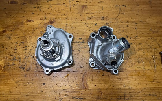 Honda CBR 600 ABS PC41 Wasserpumpe - Bild 2