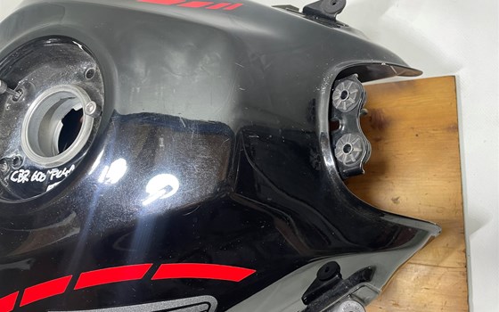 Honda CBR 600 ABS PC41 Tank - Bild 6 Honda CBR 600 ABS PC41 Tank - Bild 6