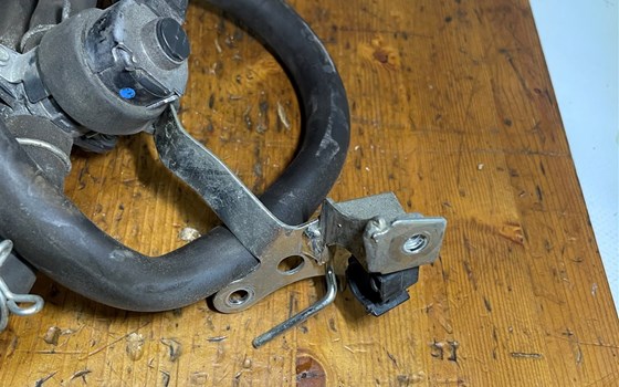 Honda CBR 600 ABS PC41 Sekundärluftventil Ventil - Bild 3 Honda CBR 600 ABS PC41 Sekundärluftventil Ventil - Bild 3