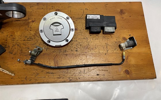 Honda CBR 600 ABS PC41 Schlosssatz CDI Schlüssel Zündschloss - Bild 2