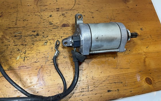 Honda CBR 600 ABS PC41 Anlasser Starter - Bild 4