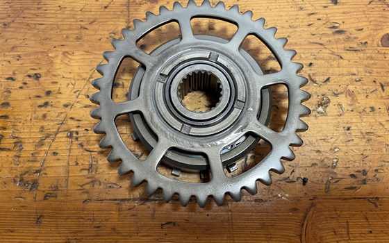 Honda CBR 600 ABS PC41 Anlasserfreilauf Starterfreilauf - Bild 2 Honda CBR 600 ABS PC41 Anlasserfreilauf Starterfreilauf - Bild 2