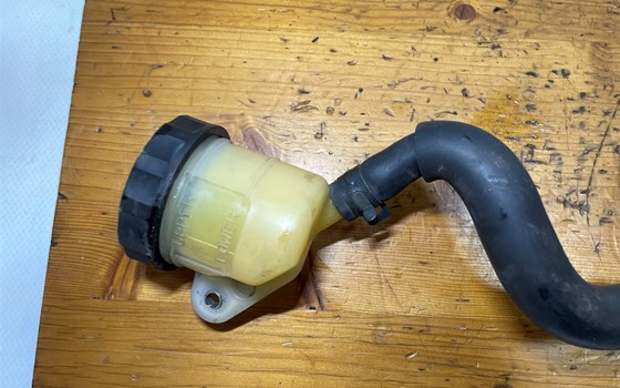 Honda CBR 600 ABS PC41 Bremshebel hinten Bremspumpe - Bild 8