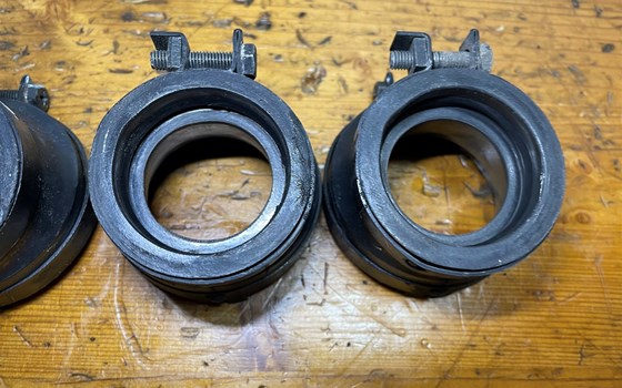 Honda CBR 600 ABS PC41 Ansaugstutzen Motor Ansauggummis - Bild 3